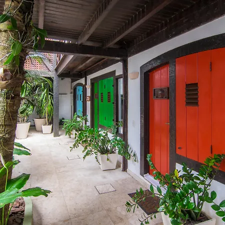 Chez Pitu Praia Hotel-2